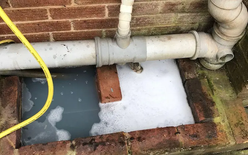 outside drain blockage_great yarmouth